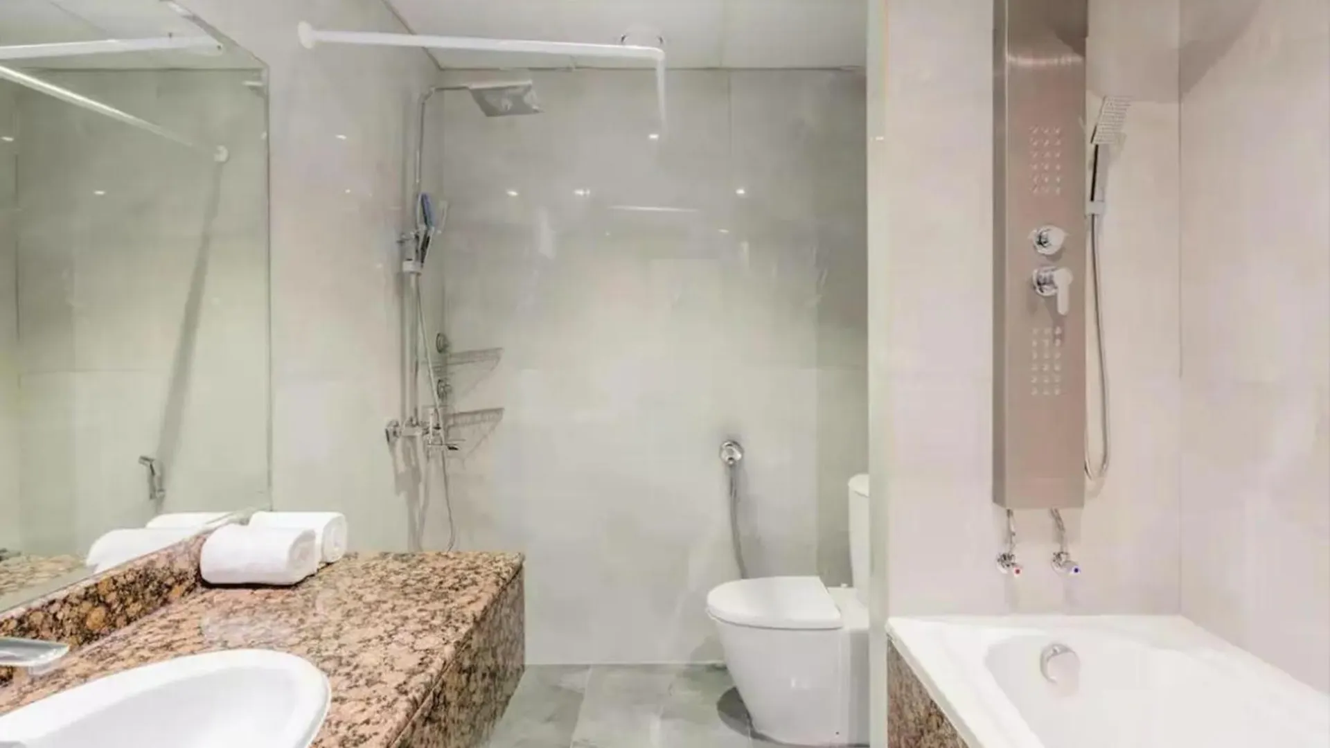 Alloggio in famiglia Ahlan Premium Luxury Marina Cityview Jbr Dubai Emirati Arabi Uniti